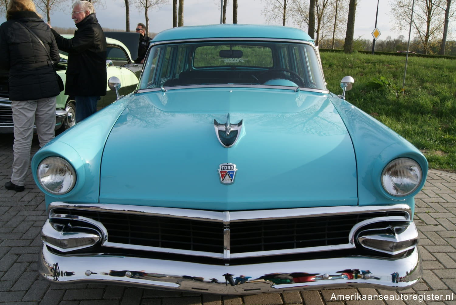 Ford Country Sedan uit 1956